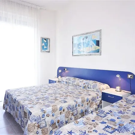 Seaside Sunny With Solarium *