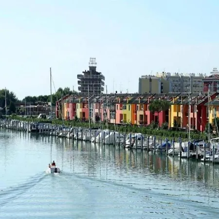 Belvilla By Oyo Tamerici A 38 Apartment La Fagiana
